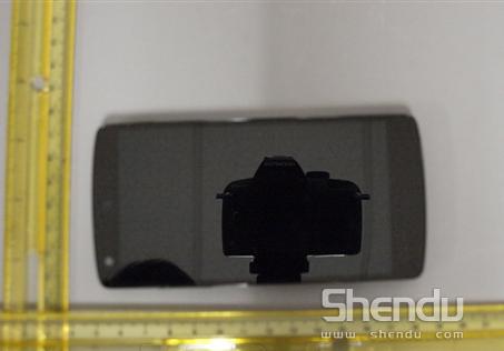 谷歌五太子Nexus 5真的出現(xiàn)了 這次不會(huì)再錯(cuò)