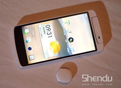 國產(chǎn)手機(jī)OPPO N1真機(jī)上手一小時(shí) 細(xì)說優(yōu)缺點(diǎn)